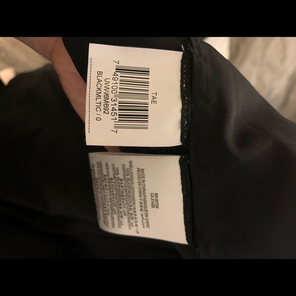 BLACK MULTI-COLORED ‘TAE’ PRINTED STRAPLESS GOWN - Picture 9 of 10